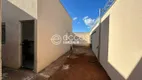 Foto 10 de Casa com 3 Quartos à venda, 70m² em Pacaembu, Uberlândia
