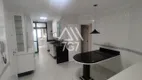 Foto 11 de Apartamento com 4 Quartos à venda, 230m² em Pitangueiras, Guarujá