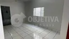 Foto 4 de Casa com 4 Quartos à venda, 161m² em Gravatás, Uberlândia