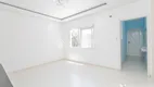 Foto 3 de Apartamento com 2 Quartos à venda, 61m² em Navegantes, Porto Alegre