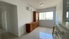 Foto 2 de Apartamento com 3 Quartos para alugar, 65m² em Humaitá, Porto Alegre