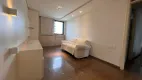 Foto 34 de Apartamento com 4 Quartos à venda, 316m² em Guararapes, Fortaleza
