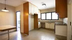 Foto 33 de Apartamento com 4 Quartos à venda, 220m² em Moema, São Paulo
