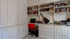 Foto 19 de Apartamento com 4 Quartos à venda, 191m² em Higienópolis, São Paulo