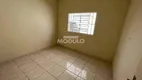 Foto 3 de Casa com 2 Quartos para alugar, 60m² em Martins, Uberlândia