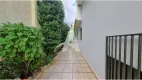 Foto 27 de Casa com 3 Quartos para alugar, 250m² em Santa Mônica, Uberlândia