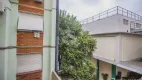 Foto 6 de Apartamento com 3 Quartos à venda, 77m² em Rio Branco, Porto Alegre