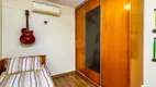 Foto 42 de Casa de Condomínio com 4 Quartos à venda, 196m² em Guarujá, Porto Alegre