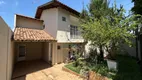 Foto 3 de Casa com 3 Quartos à venda, 90m² em California, Londrina
