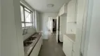 Foto 7 de Apartamento com 4 Quartos à venda, 209m² em Higienópolis, São Paulo