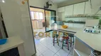 Foto 10 de Apartamento com 4 Quartos à venda, 155m² em Praia das Pitangueiras, Guarujá