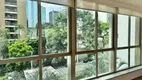 Foto 39 de Apartamento com 4 Quartos para alugar, 260m² em Jardins, São Paulo