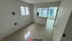 Foto 2 de Apartamento com 3 Quartos à venda, 140m² em Centro, Balneário Camboriú