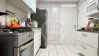 Foto 3 de Apartamento com 3 Quartos à venda, 60m² em Vila União, Fortaleza