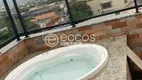 Foto 2 de Apartamento com 2 Quartos à venda, 220m² em Umuarama, Uberlândia