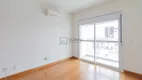 Foto 3 de Apartamento com 3 Quartos à venda, 210m² em Vila Olímpia, São Paulo