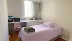 Foto 9 de Apartamento com 3 Quartos à venda, 130m² em Higienópolis, São Paulo