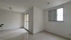 Foto 2 de Apartamento com 3 Quartos para alugar, 70m² em Água Branca, São Paulo