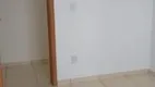 Foto 2 de Apartamento com 2 Quartos à venda, 47m² em Jardim Célia, Uberlândia