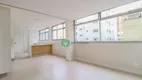 Foto 2 de Apartamento com 3 Quartos à venda, 235m² em Higienópolis, São Paulo