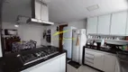 Foto 33 de Apartamento com 4 Quartos à venda, 220m² em Praia do Canto, Vitória