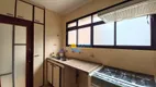 Foto 38 de Apartamento com 3 Quartos à venda, 210m² em Pitangueiras, Guarujá