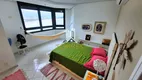 Foto 16 de Apartamento com 5 Quartos à venda, 200m² em Praia das Pitangueiras, Guarujá
