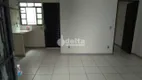 Foto 2 de Casa com 10 Quartos à venda, 325m² em Santa Mônica, Uberlândia