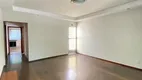 Foto 5 de Casa com 5 Quartos à venda, 572m² em  Vila Valqueire, Rio de Janeiro