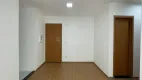 Foto 3 de Apartamento com 2 Quartos para alugar, 45m² em Jardim América, Maringá