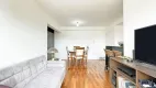 Foto 6 de Apartamento com 3 Quartos à venda, 82m² em Farroupilha, Porto Alegre