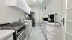 Foto 15 de Apartamento com 2 Quartos à venda, 80m² em Jardim Astúrias, Guarujá