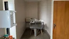 Foto 6 de Apartamento com 3 Quartos à venda, 121m² em Rezende Junqueira, Uberlândia