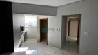 Foto 3 de Apartamento com 2 Quartos à venda, 77m² em Zona 03, Maringá