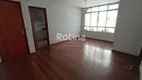 Foto 2 de Apartamento com 3 Quartos à venda, 77m² em Brasil, Uberlândia