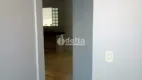 Foto 14 de Casa com 3 Quartos à venda, 61m² em Tocantins, Uberlândia