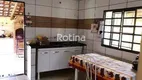 Foto 10 de Fazenda/Sítio com 3 Quartos à venda, 250m² em Chácaras Eldorado, Uberlândia