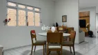 Foto 10 de Casa com 3 Quartos à venda, 220m² em Santa Mônica, Uberlândia