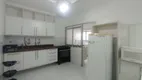 Foto 14 de Apartamento com 3 Quartos para alugar, 170m² em Pitangueiras, Guarujá