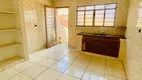 Foto 6 de Casa com 3 Quartos para alugar, 99m² em Centro, Atibaia