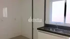 Foto 5 de Apartamento com 2 Quartos à venda, 50m² em Alto Umuarama, Uberlândia