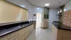 Foto 16 de Casa com 3 Quartos à venda, 198m² em Cidade Jardim, Uberlândia