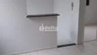 Foto 3 de Apartamento com 2 Quartos à venda, 46m² em Shopping Park, Uberlândia