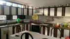 Foto 11 de Casa com 4 Quartos à venda, 450m² em Candelária, Natal