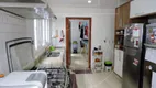 Foto 7 de Casa de Condomínio com 4 Quartos à venda, 400m² em Pousada dos Bandeirantes, Carapicuíba