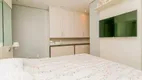 Foto 3 de Apartamento com 3 Quartos à venda, 76m² em Passo da Areia, Porto Alegre