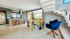 Foto 2 de Casa de Condomínio com 3 Quartos à venda, 230m² em Loteamento Floresta, São José dos Campos