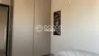 Foto 3 de Apartamento com 2 Quartos para alugar, 56m² em Nossa Senhora das Graças, Uberlândia