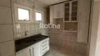 Foto 10 de Apartamento com 2 Quartos para alugar, 45m² em Chácaras Tubalina E Quartel, Uberlândia