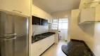 Foto 2 de Apartamento com 2 Quartos à venda, 80m² em Coqueiros, Florianópolis